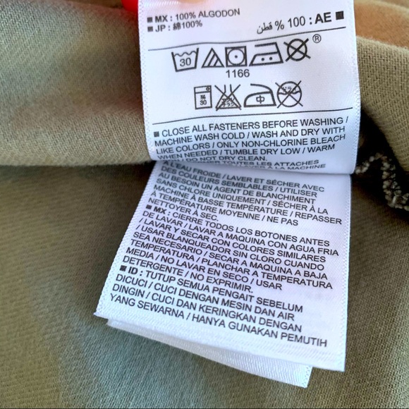 Camouflage Jean Jacket with Snap Buttons, size 4T, Old Navy - Picture 7 of 7